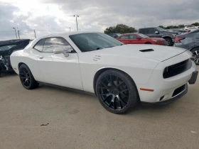 Dodge Challenger SXT, снимка 3 - Автомобили и джипове - 53636169