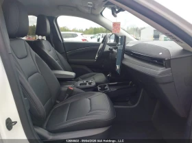 Ford Mustang Mach-E Premium AWD - 25000 € - 27476069 5