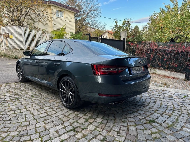 Skoda Superb 2.0TSI, снимка 7 - Автомобили и джипове - 42754893