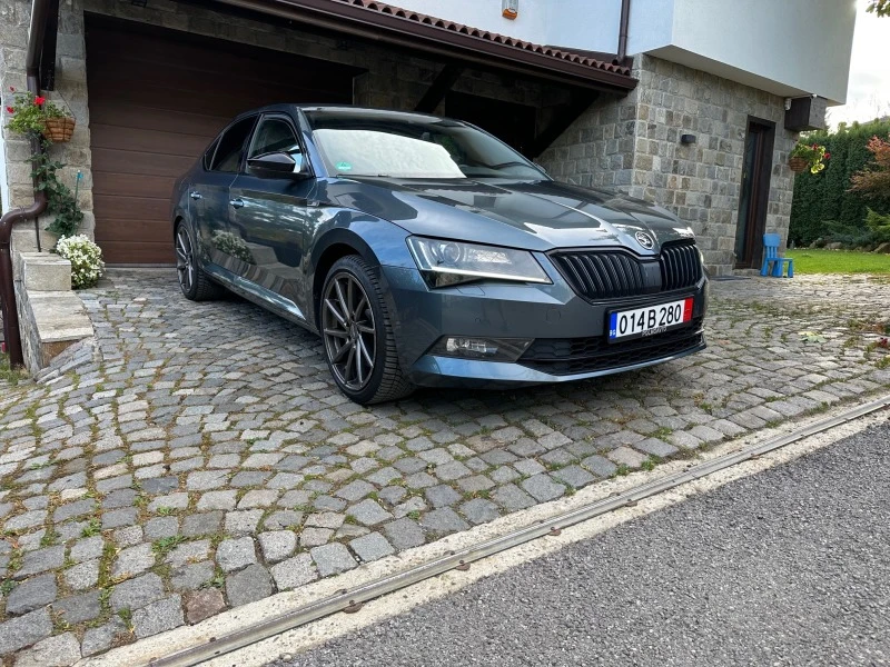 Skoda Superb 2.0TSI, снимка 3 - Автомобили и джипове - 42754893