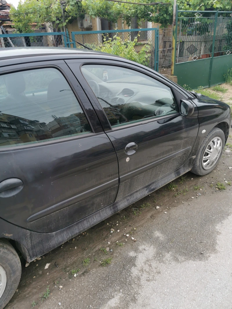 Peugeot 206, снимка 2 - Автомобили и джипове - 47286028