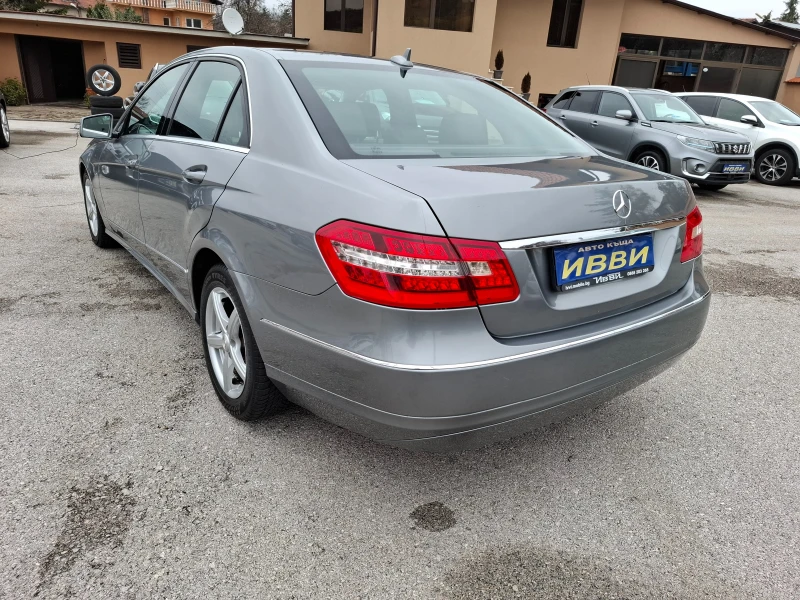 Mercedes-Benz E 220 AVANGARDE, снимка 3 - Автомобили и джипове - 47941924