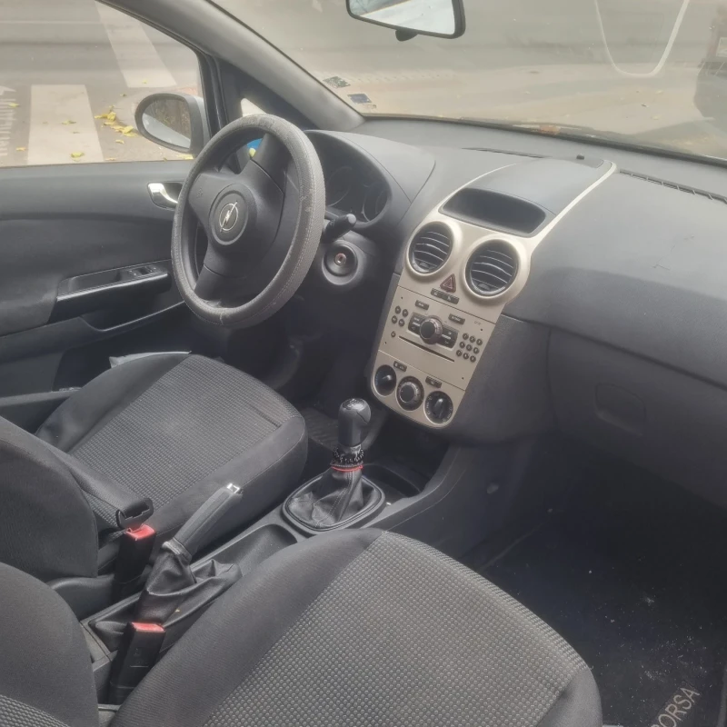 Opel Corsa, снимка 3 - Автомобили и джипове - 48188310