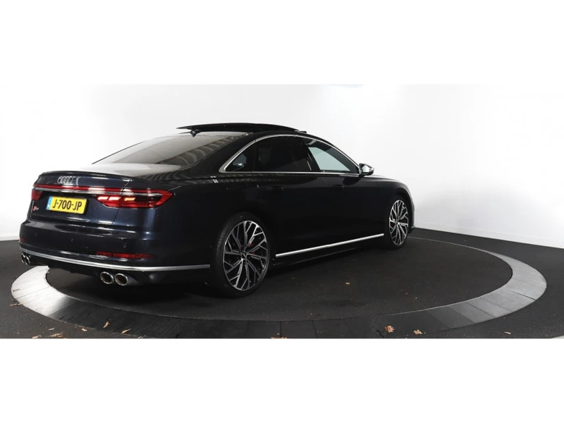 Audi S8, снимка 8 - Автомобили и джипове - 48481166