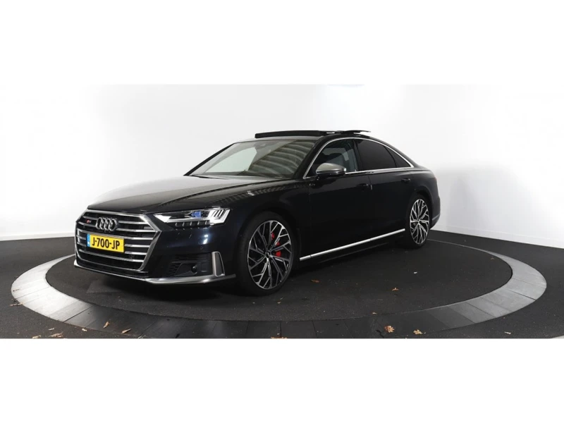 Audi S8, снимка 3 - Автомобили и джипове - 48481166