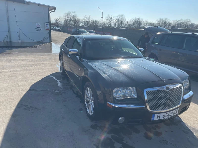 Chrysler 300c, снимка 4 - Автомобили и джипове - 48777730