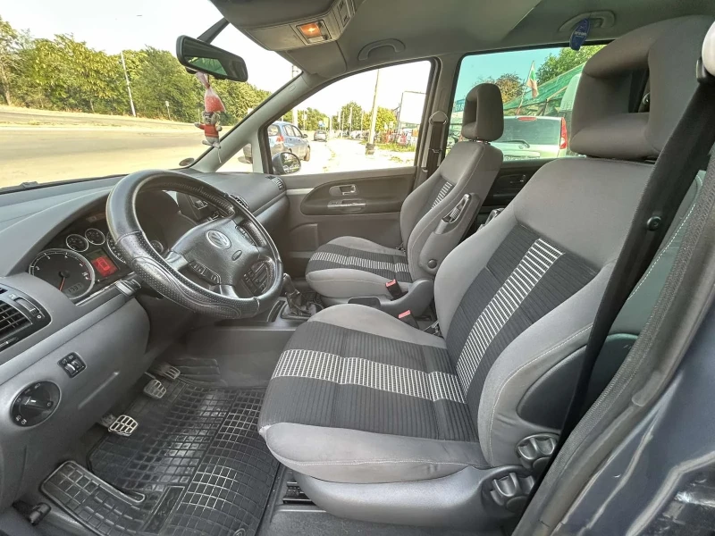 VW Sharan 2.0 Tdi , снимка 13 - Автомобили и джипове - 51300205