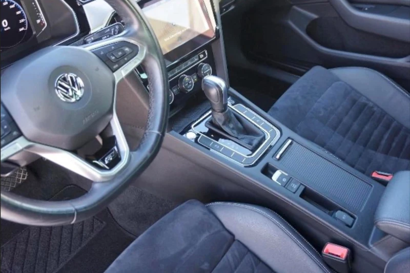 VW Passat R-line, снимка 15 - Автомобили и джипове - 51950649