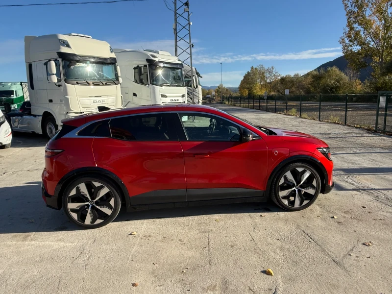 Renault Megane Електрическа 60 220 k.cБАРТЕР, снимка 4 - Автомобили и джипове - 52179979