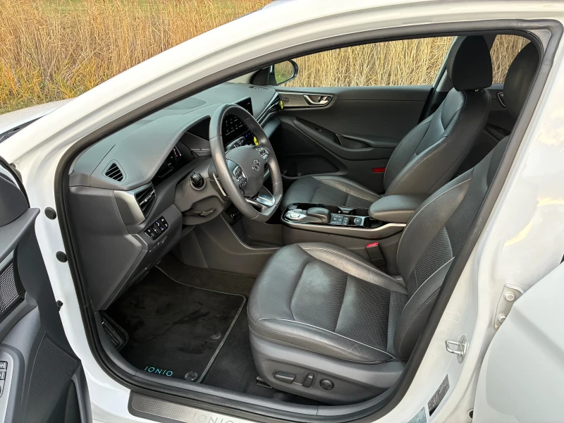 Hyundai Ioniq, снимка 9 - Автомобили и джипове - 52340871