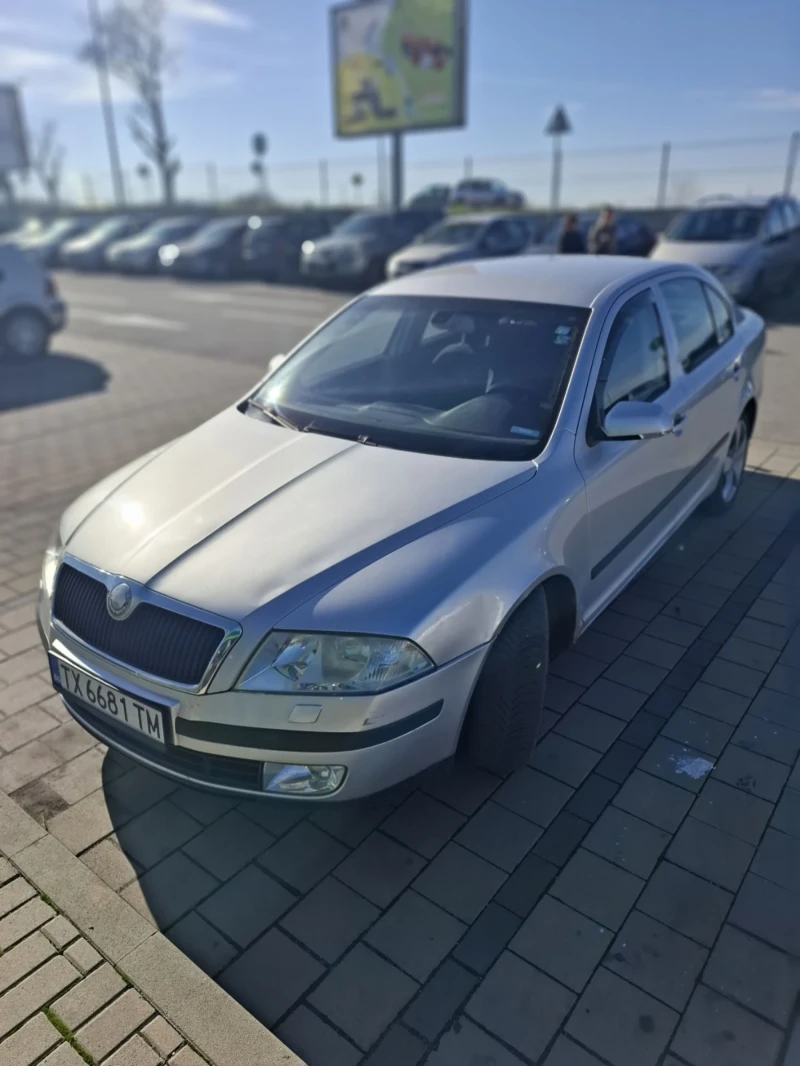 Skoda Octavia 2.0TDI, снимка 2 - Автомобили и джипове - 52443711