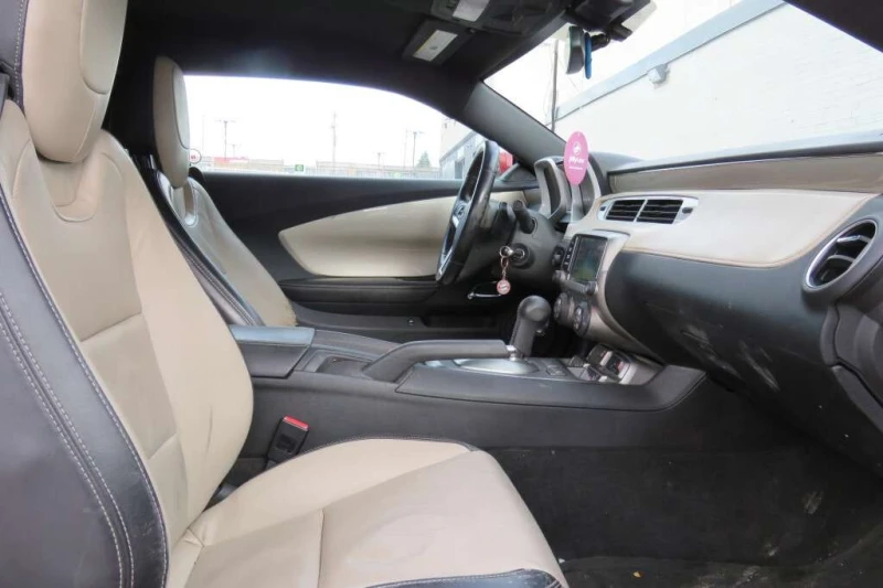 Chevrolet Camaro * 2LT * CARFAX * ЦЕНА ДО БГ, снимка 13 - Автомобили и джипове - 53245077