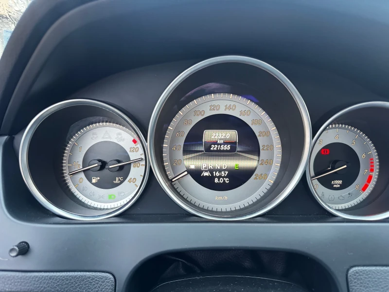 Mercedes-Benz C 350 W204 4matic, снимка 11 - Автомобили и джипове - 53498387