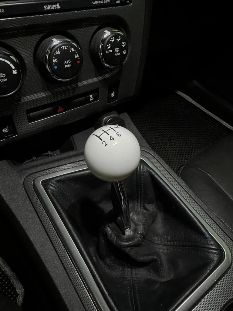 Dodge Challenger  - изображение 8