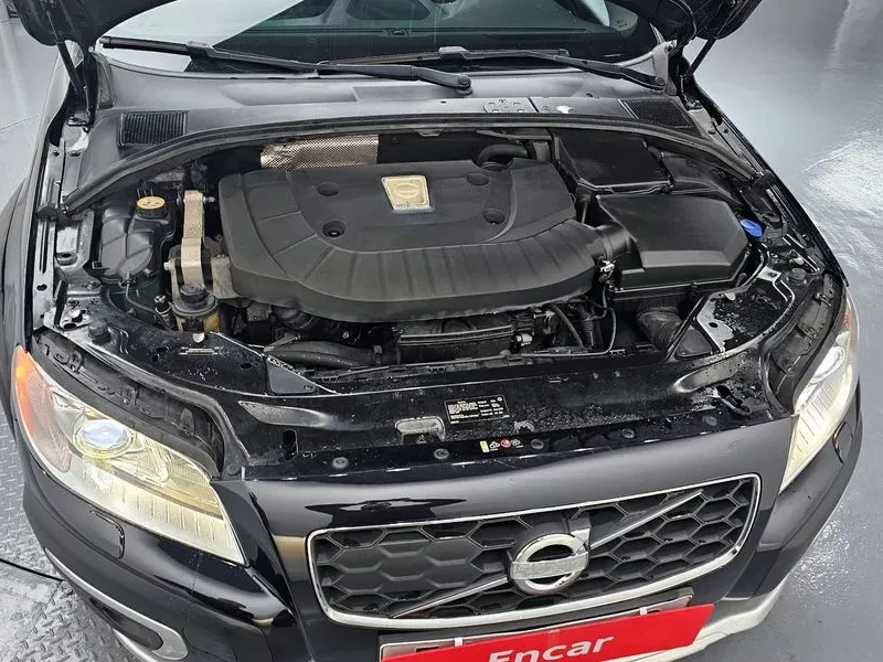 Volvo Xc70 D5 3Rd Generation, снимка 6 - Автомобили и джипове - 55089963