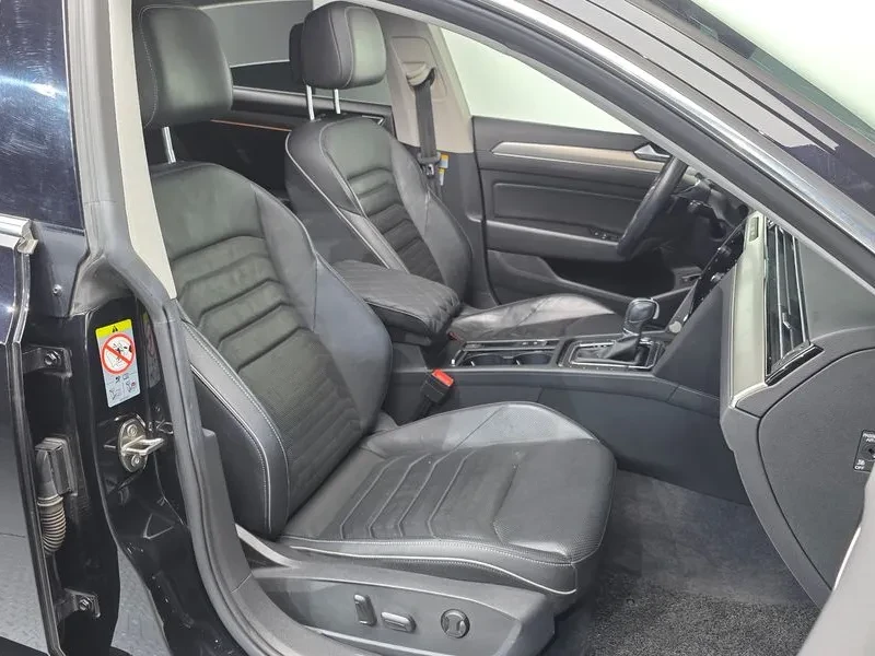 VW Arteon 2.0 Tdi Premium, снимка 11 - Автомобили и джипове - 56652213