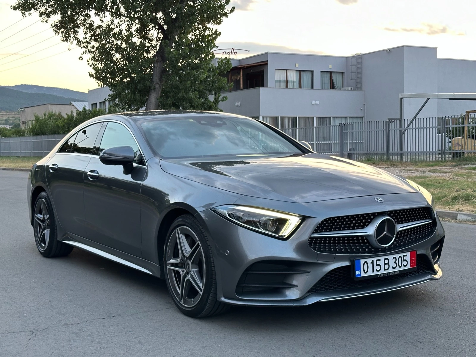 Mercedes-Benz CLS 400 d 4MATIC AMG PREMIUM PLUS - изображение 3