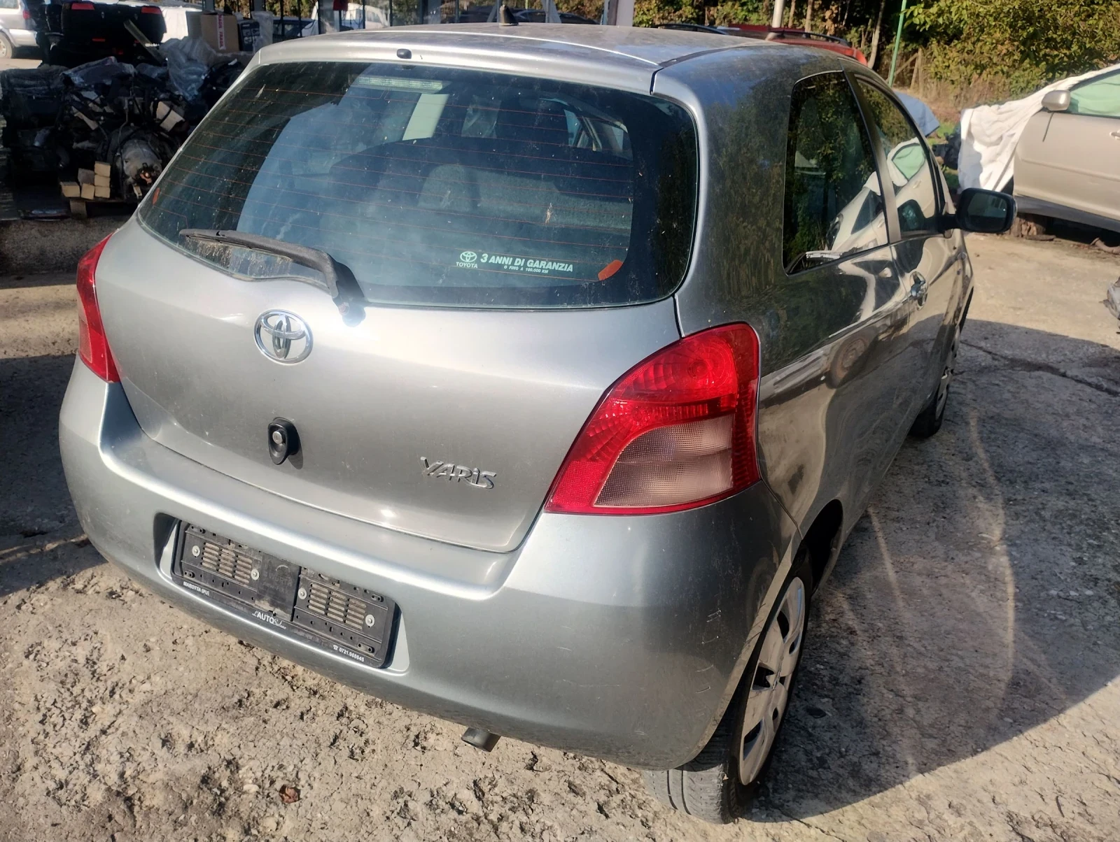 Toyota Yaris 1.4D4D - изображение 4