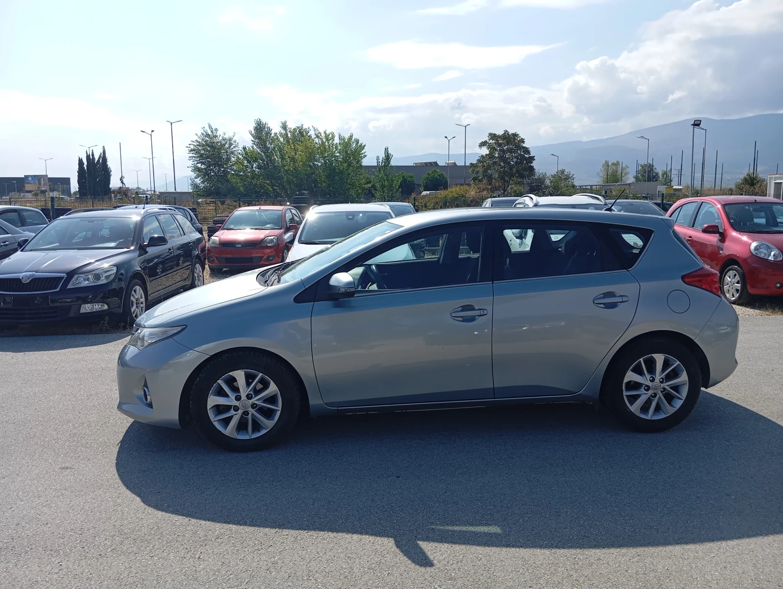 Toyota Auris 1.4  - изображение 9