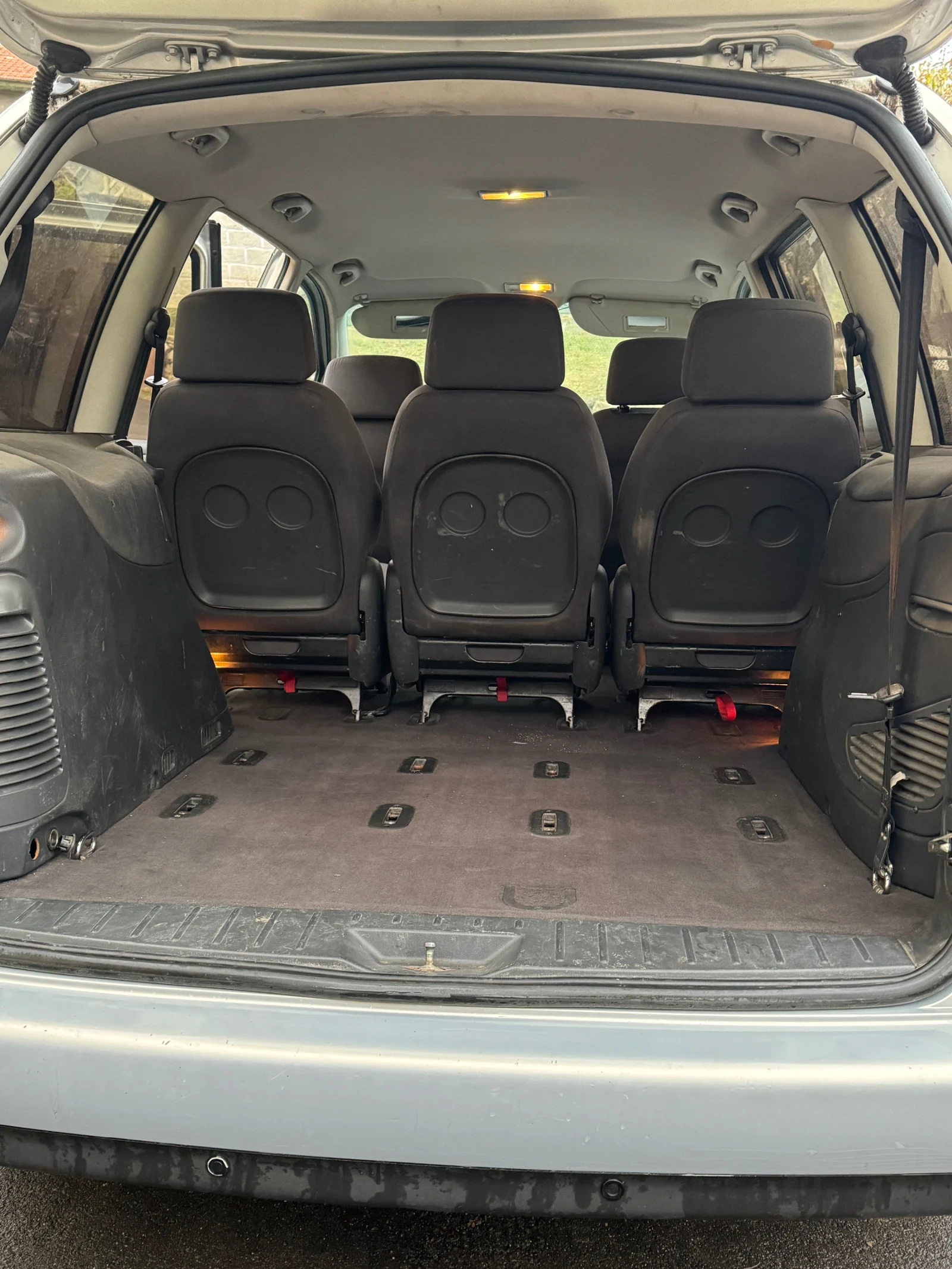 Seat Alhambra 1.9TDI - изображение 6