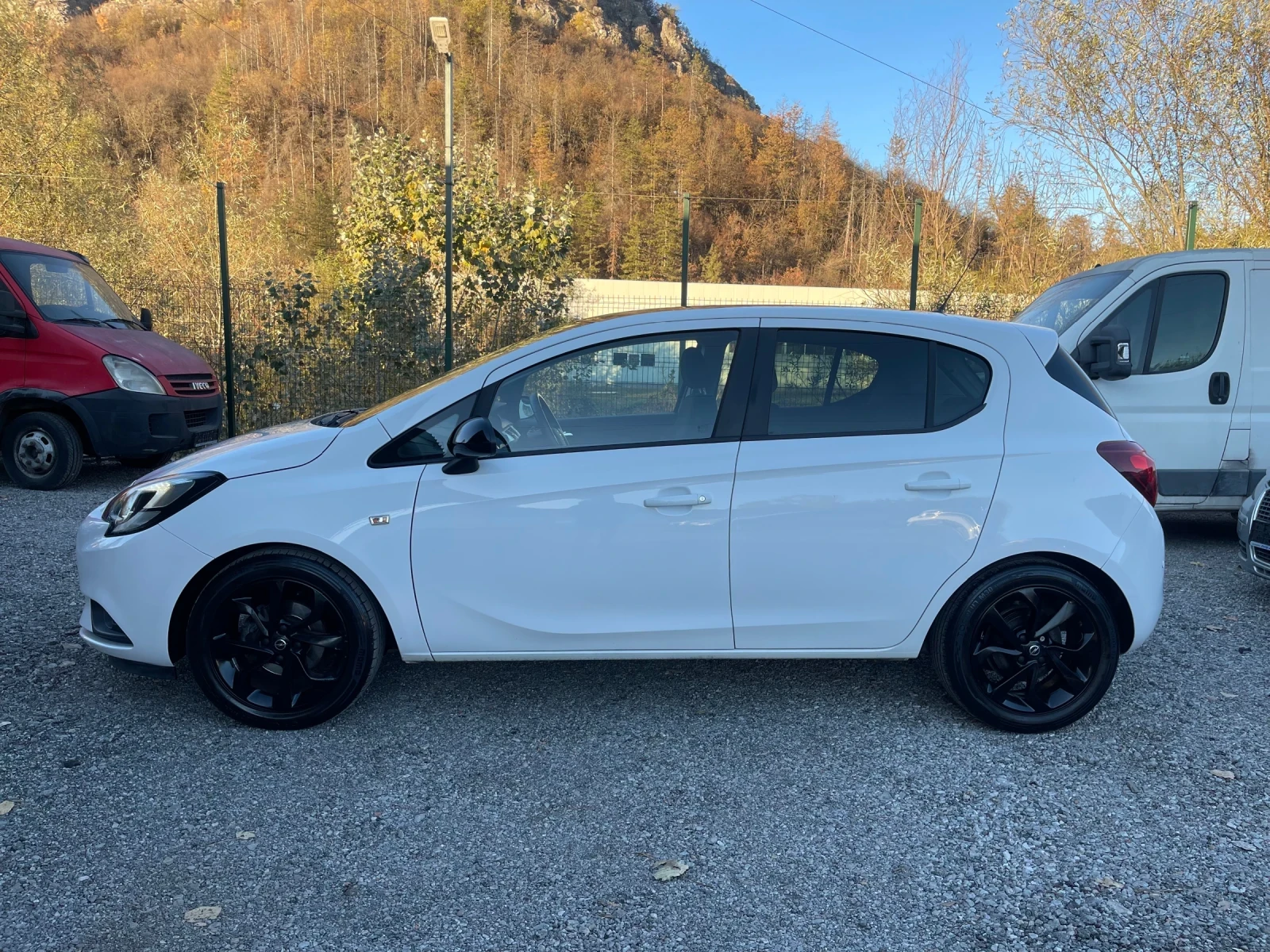 Opel Corsa 1.2-141 000 км-EURO 6B-LED-FULL - изображение 2