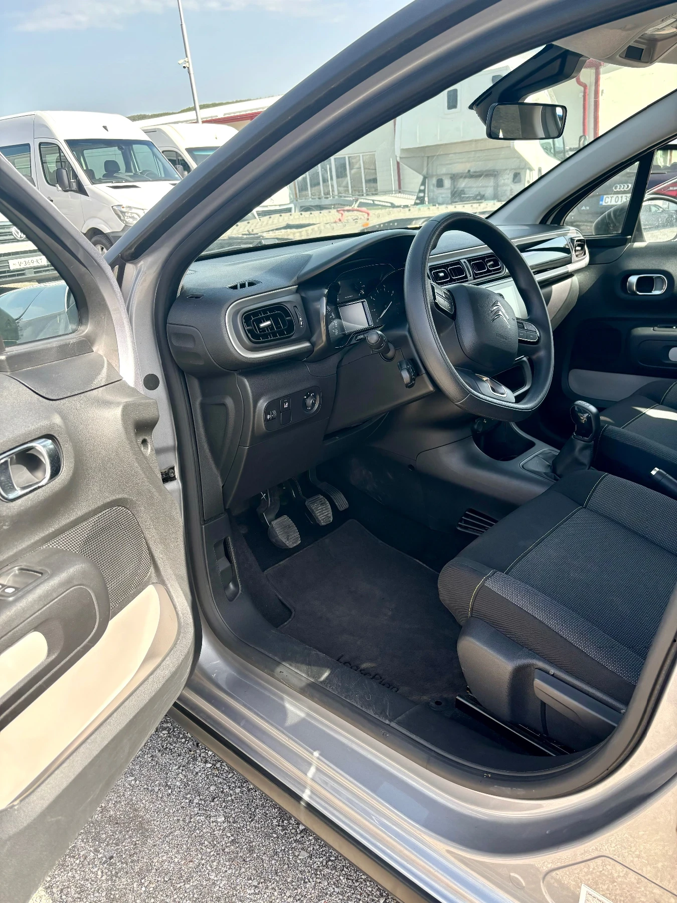Citroen C3  - изображение 9