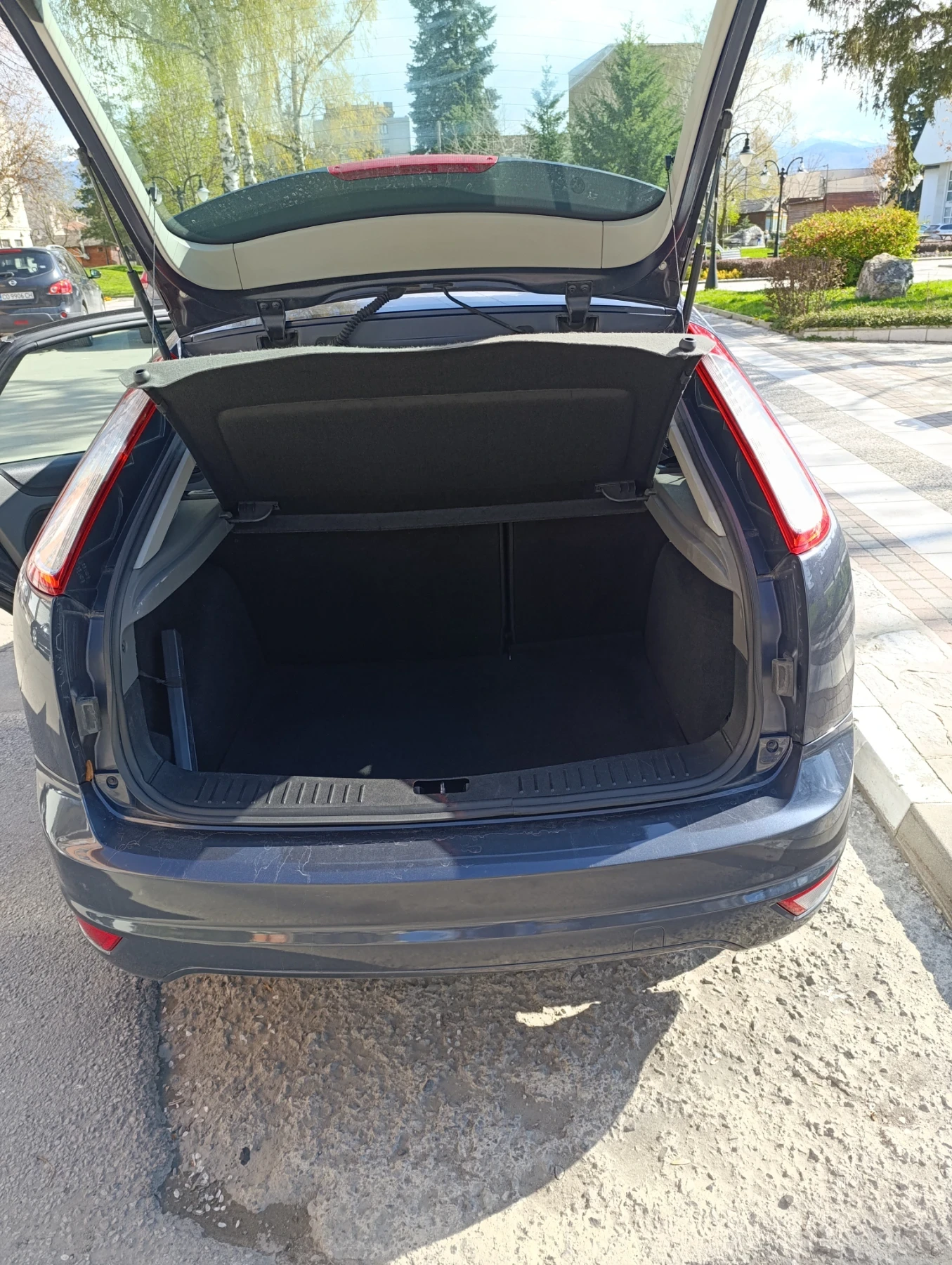 Ford Focus 1.6 TDCI - изображение 8