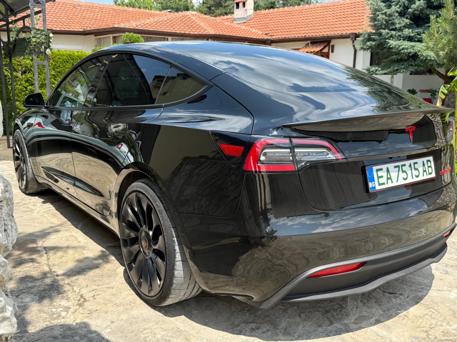 Tesla Model 3 Performance 82Kwh - изображение 3