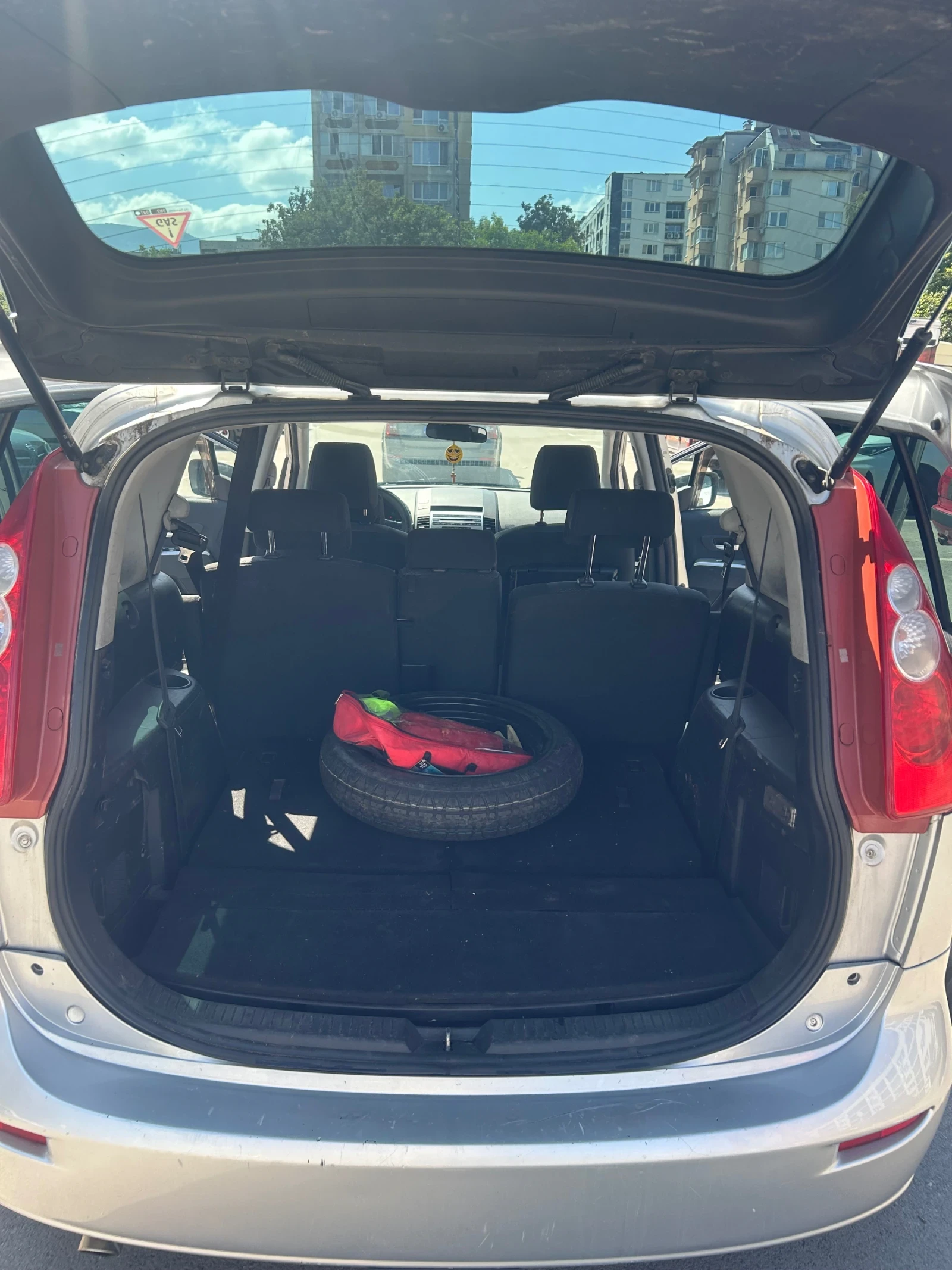 Mazda 5  - изображение 7