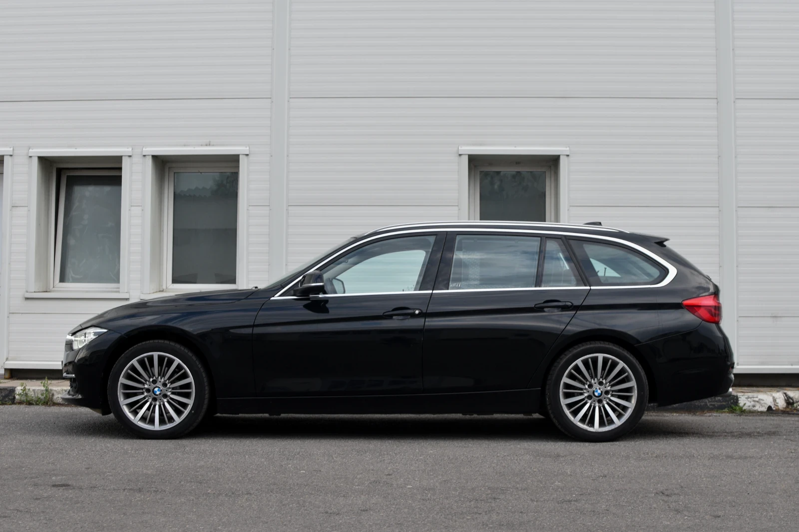 BMW 320 320XD * Luxury Line* * FACE*  - изображение 9
