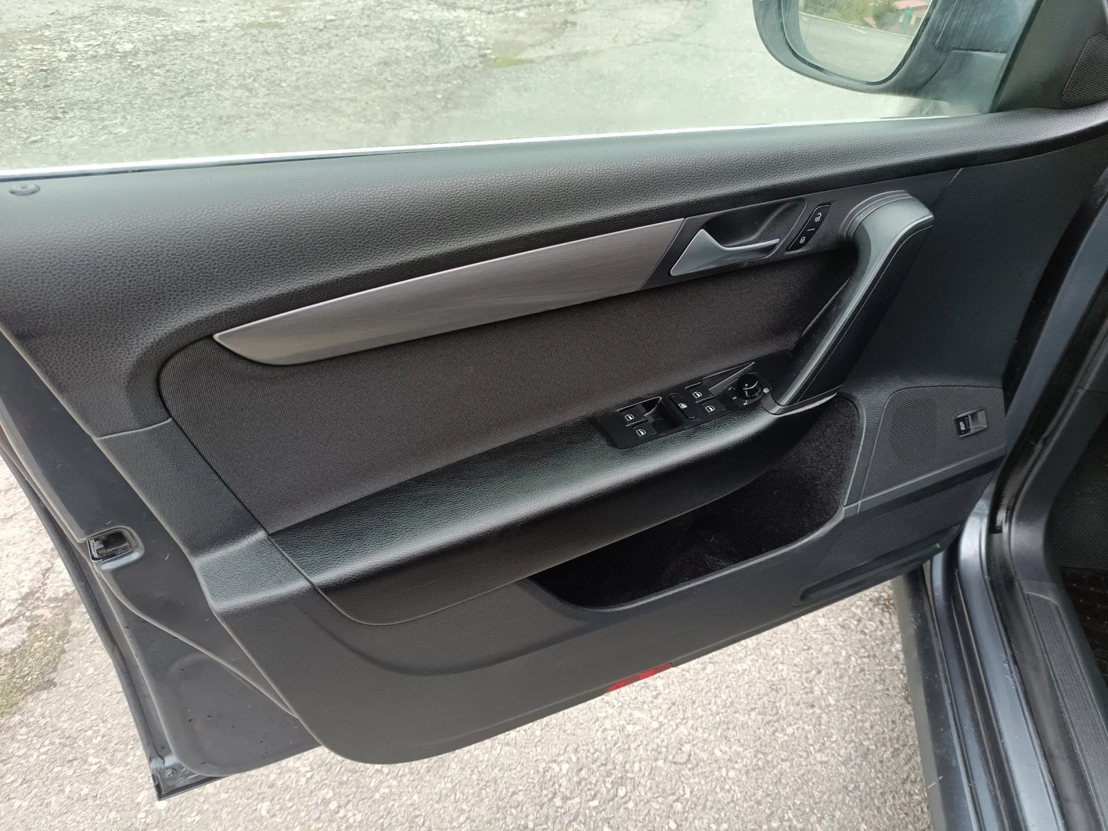 VW Passat 2.0tdi 140k navi  | Mobile.bg   14