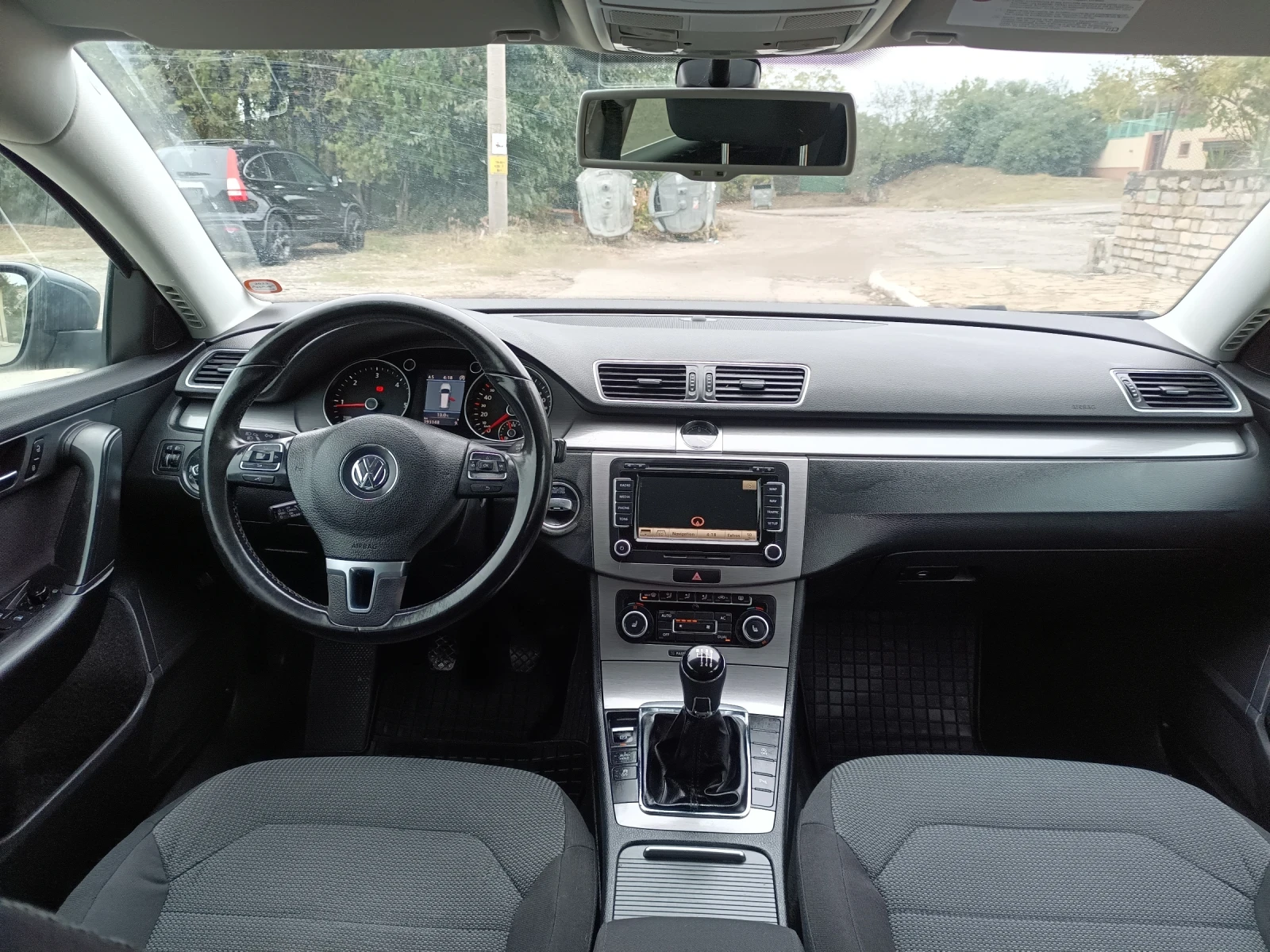 VW Passat 2.0tdi 140k navi  | Mobile.bg   15