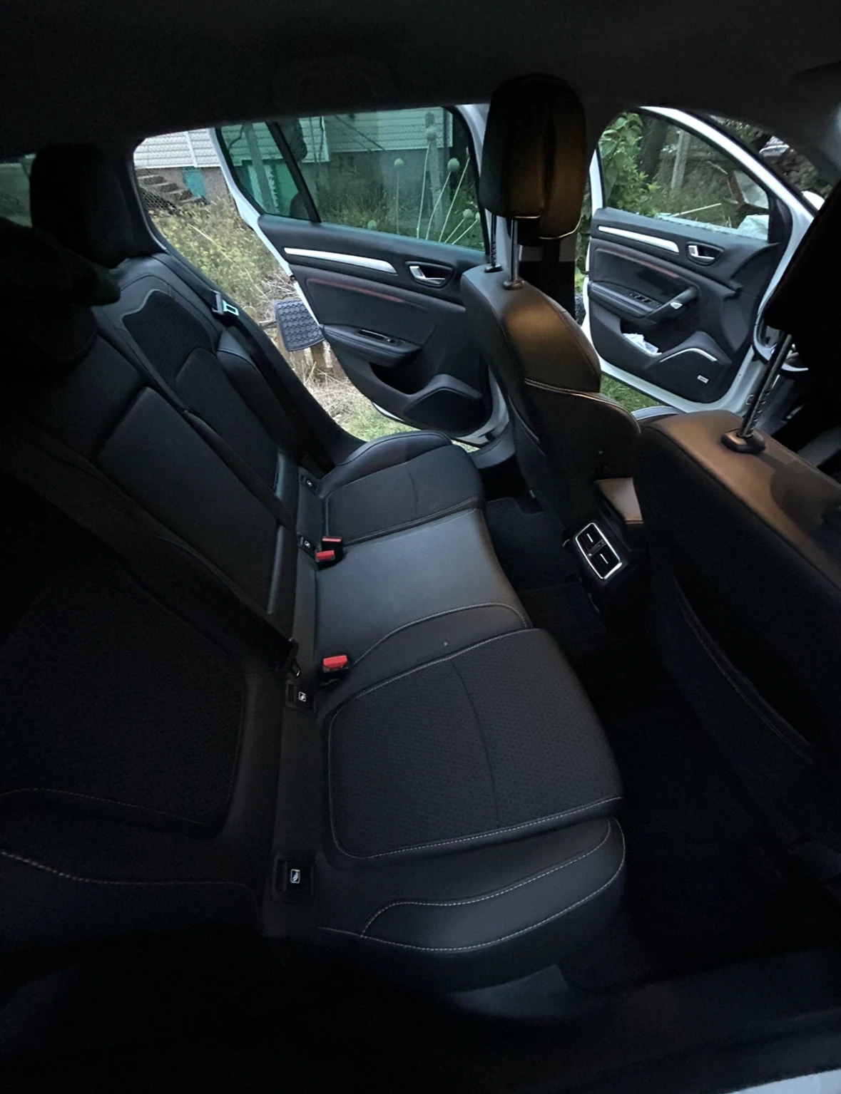 Renault Megane Special Edition BOSE 1, 7  | Mobile.bg   8