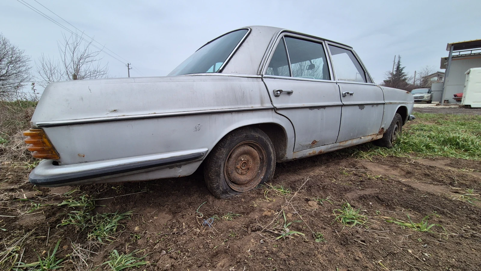 Mercedes-Benz 115 200D | Mobile.bg � ����������� 4