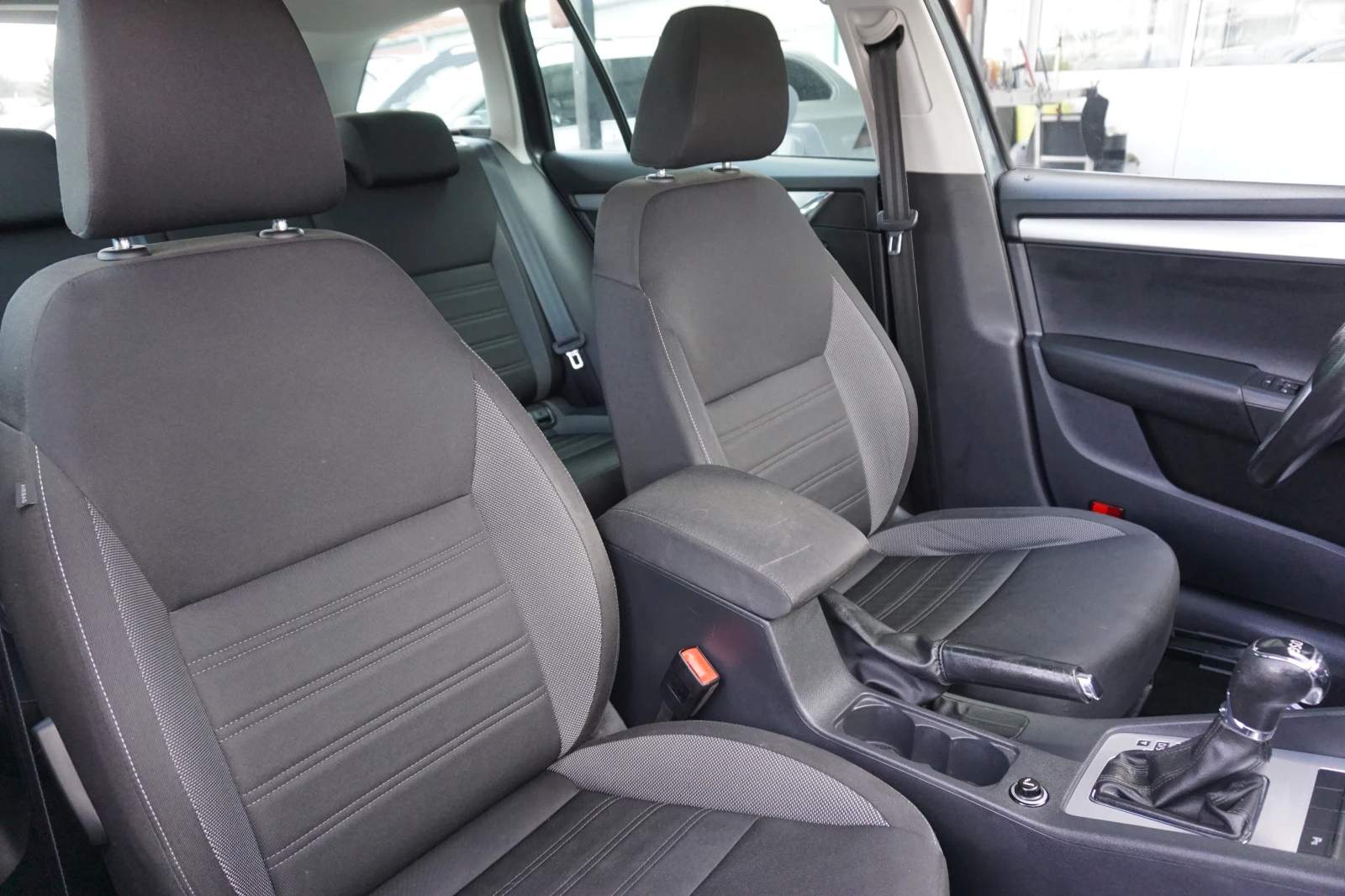 Skoda Octavia FACELIFT/1.5G-Tec/����/��������� | Mobile.bg � ����������� 11