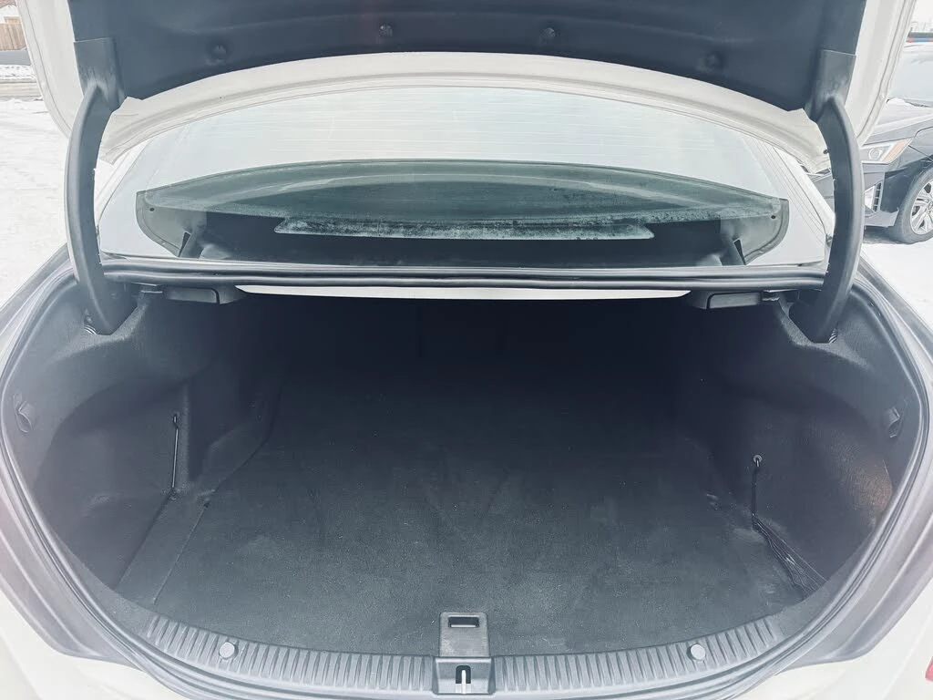 Mercedes-Benz C 300 AMG* ПАМЕТ* ПАНОРАМА* КОЖА* КАМЕРА* ПОДГРЕВ* , снимка 9 - Автомобили и джипове - 53734333