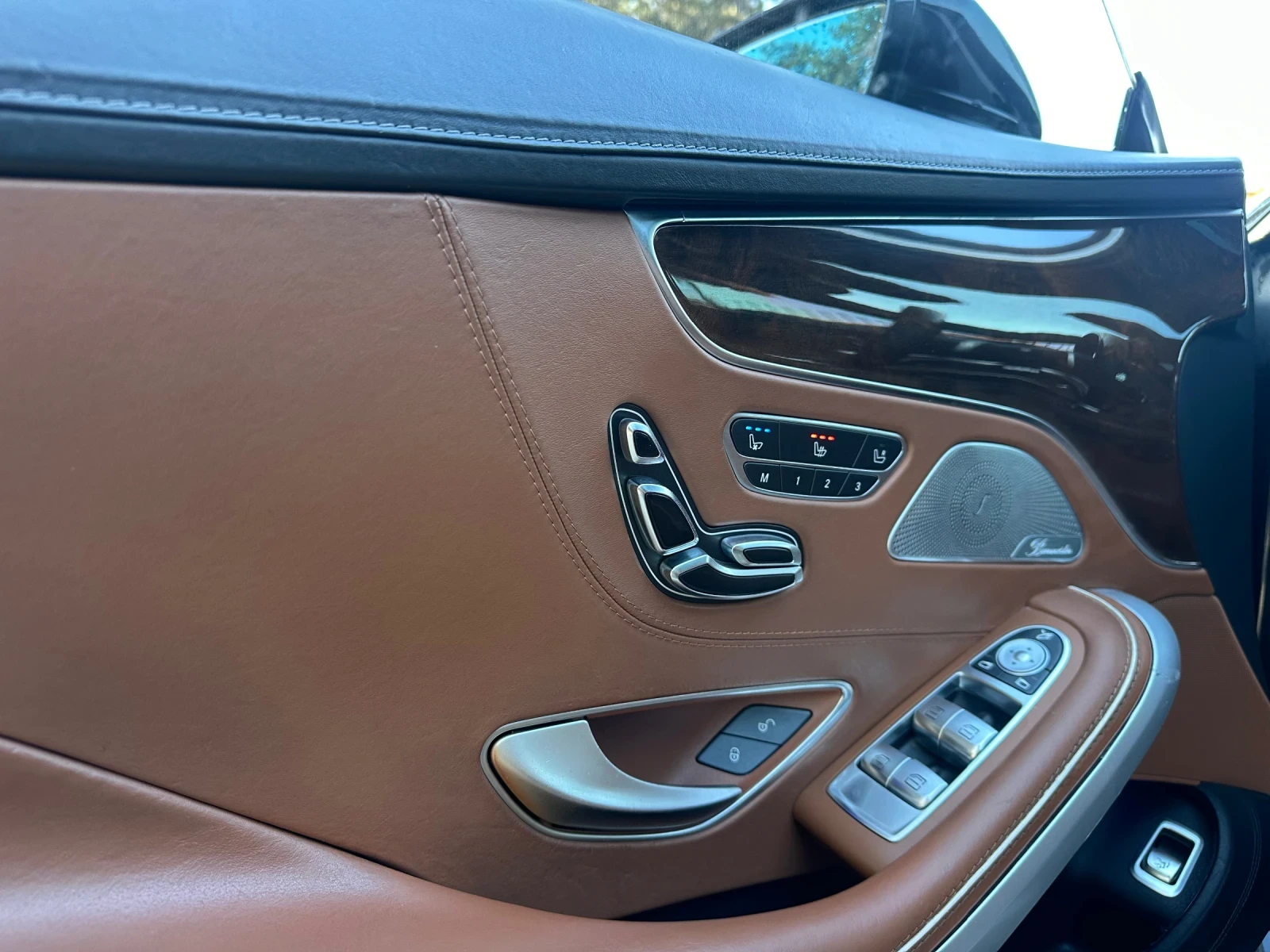 Mercedes-Benz S 500 FULL-AMG 63!!, снимка 17 - Автомобили и джипове - 54061230