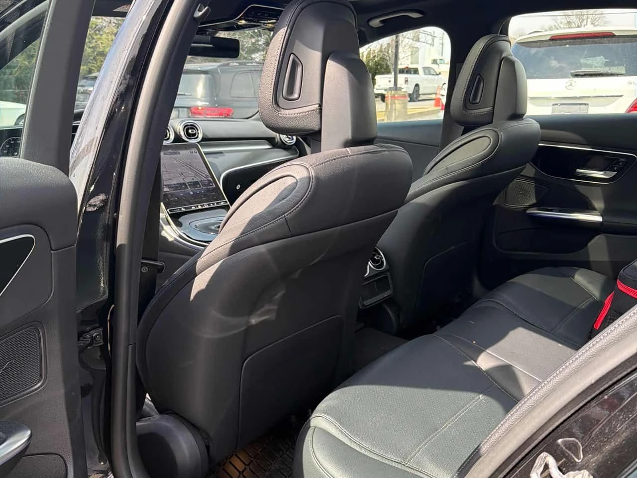 Mercedes-Benz C 300 ПАНОРАМА/HEAD-UP DISPLAY , снимка 16 - Автомобили и джипове - 54092803