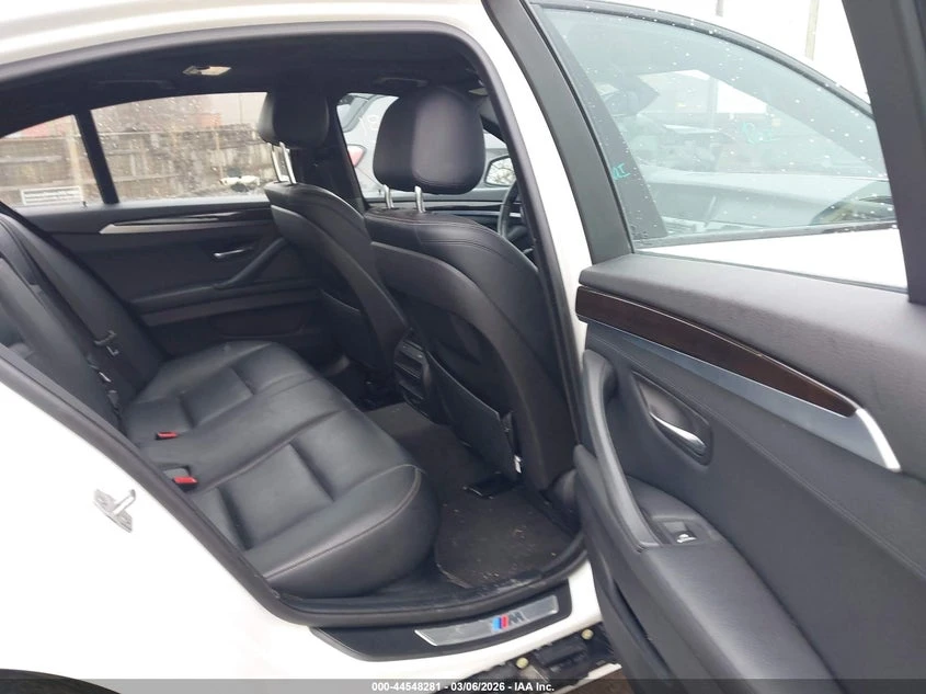 BMW 535 2014 BMW 535I XDRIVE, снимка 13 - Автомобили и джипове - 54310042