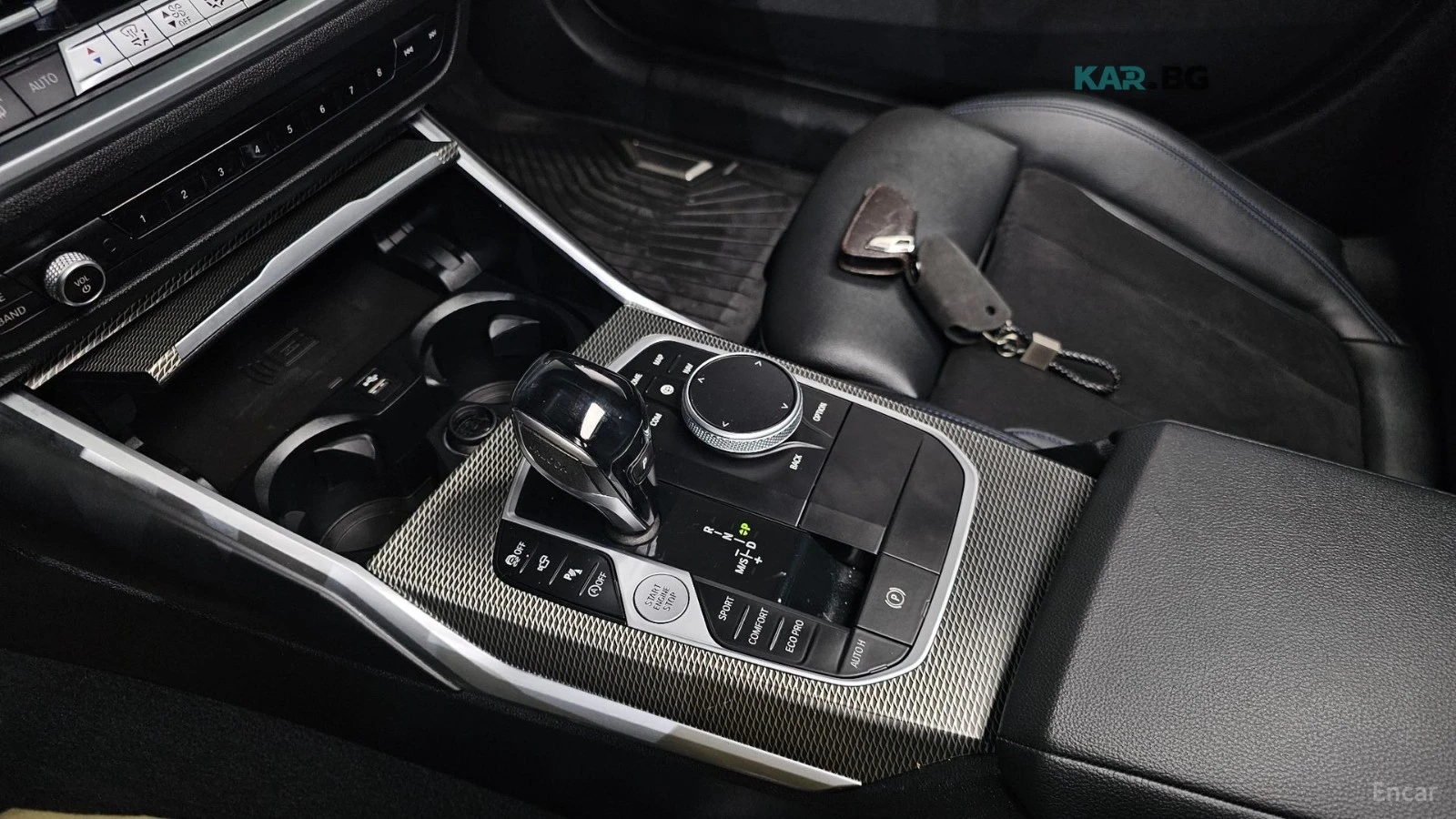 BMW 320 d / M PKG / DISTRONIC / HARMAN / 360 / ПАНОРАМА , снимка 15 - Автомобили и джипове - 54766018