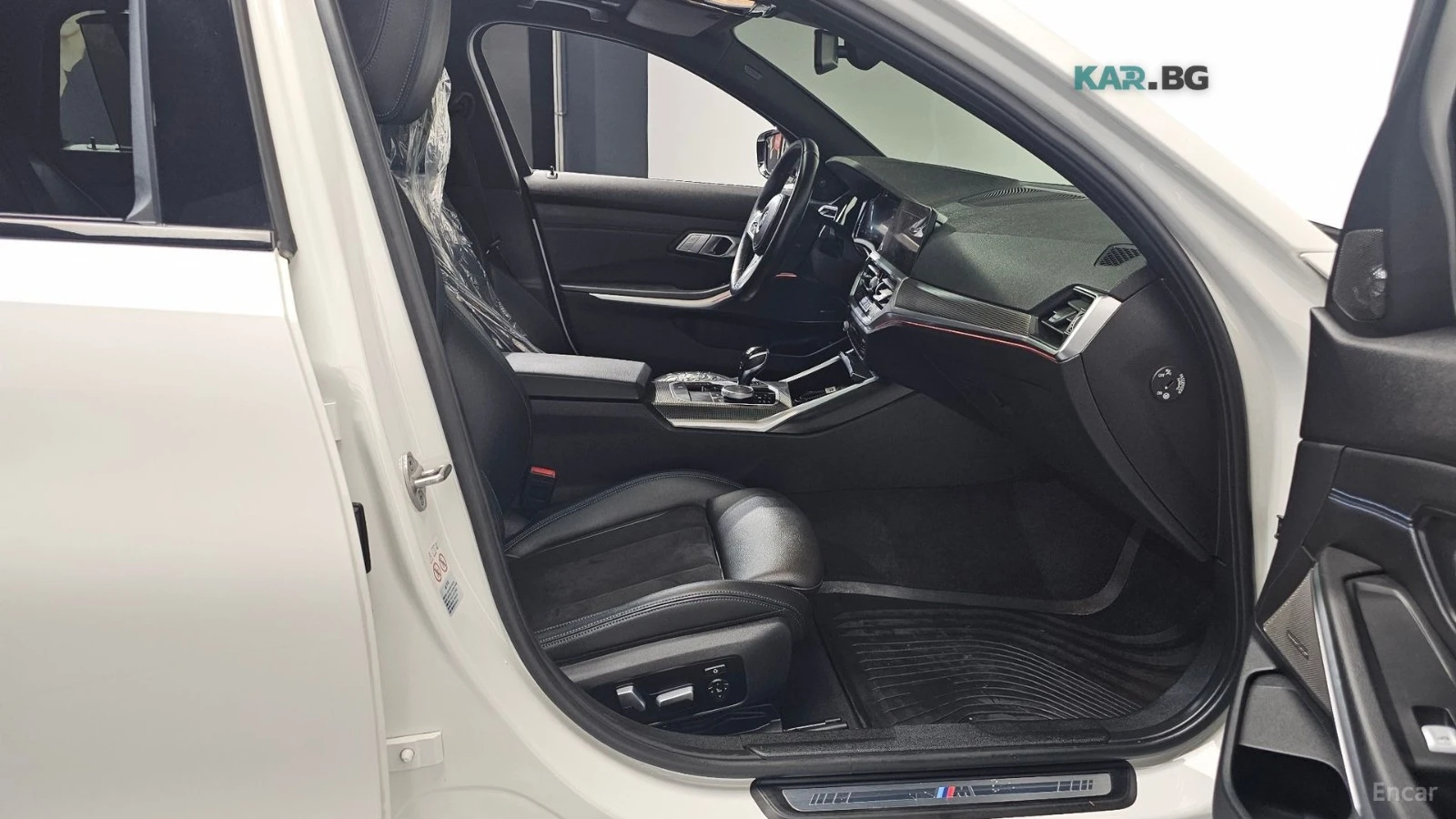 BMW 320 d / M PKG / DISTRONIC / HARMAN / 360 / ПАНОРАМА , снимка 16 - Автомобили и джипове - 54766018