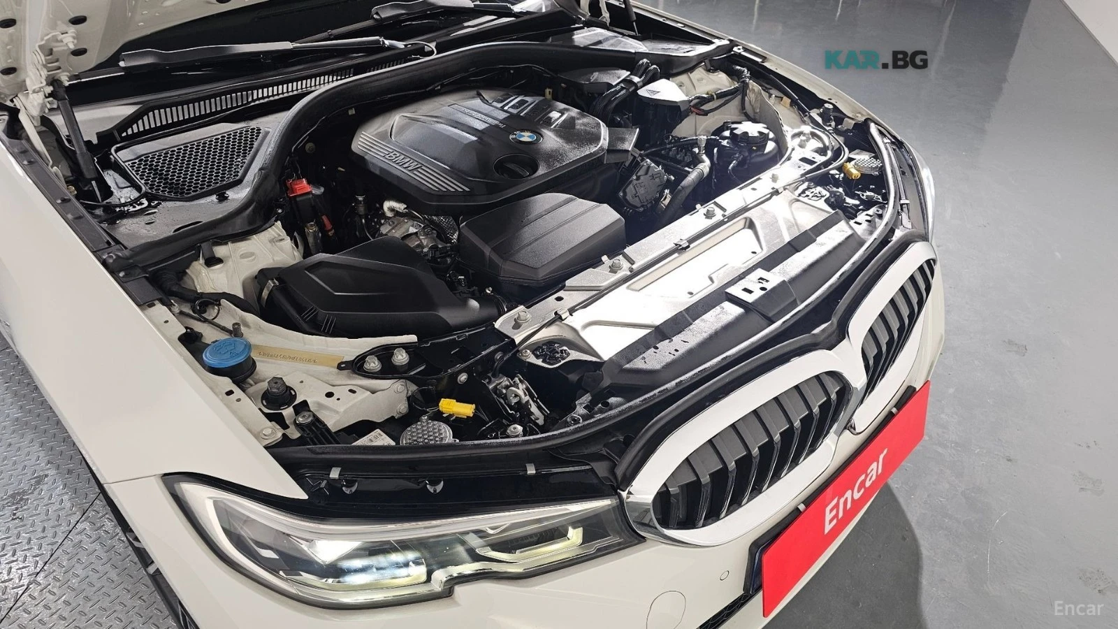 BMW 320 d / M PKG / DISTRONIC / HARMAN / 360 / ПАНОРАМА , снимка 6 - Автомобили и джипове - 54766018