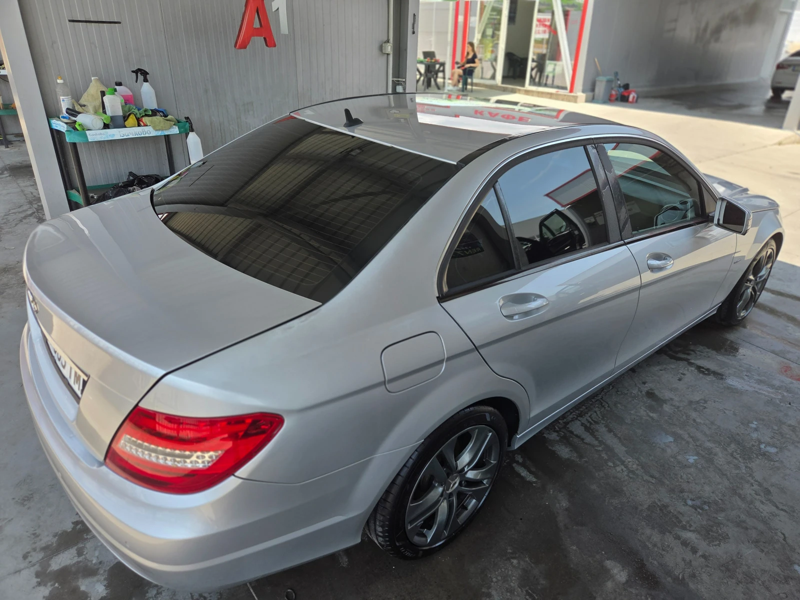 Mercedes-Benz C 180, снимка 7 - Автомобили и джипове - 54810716