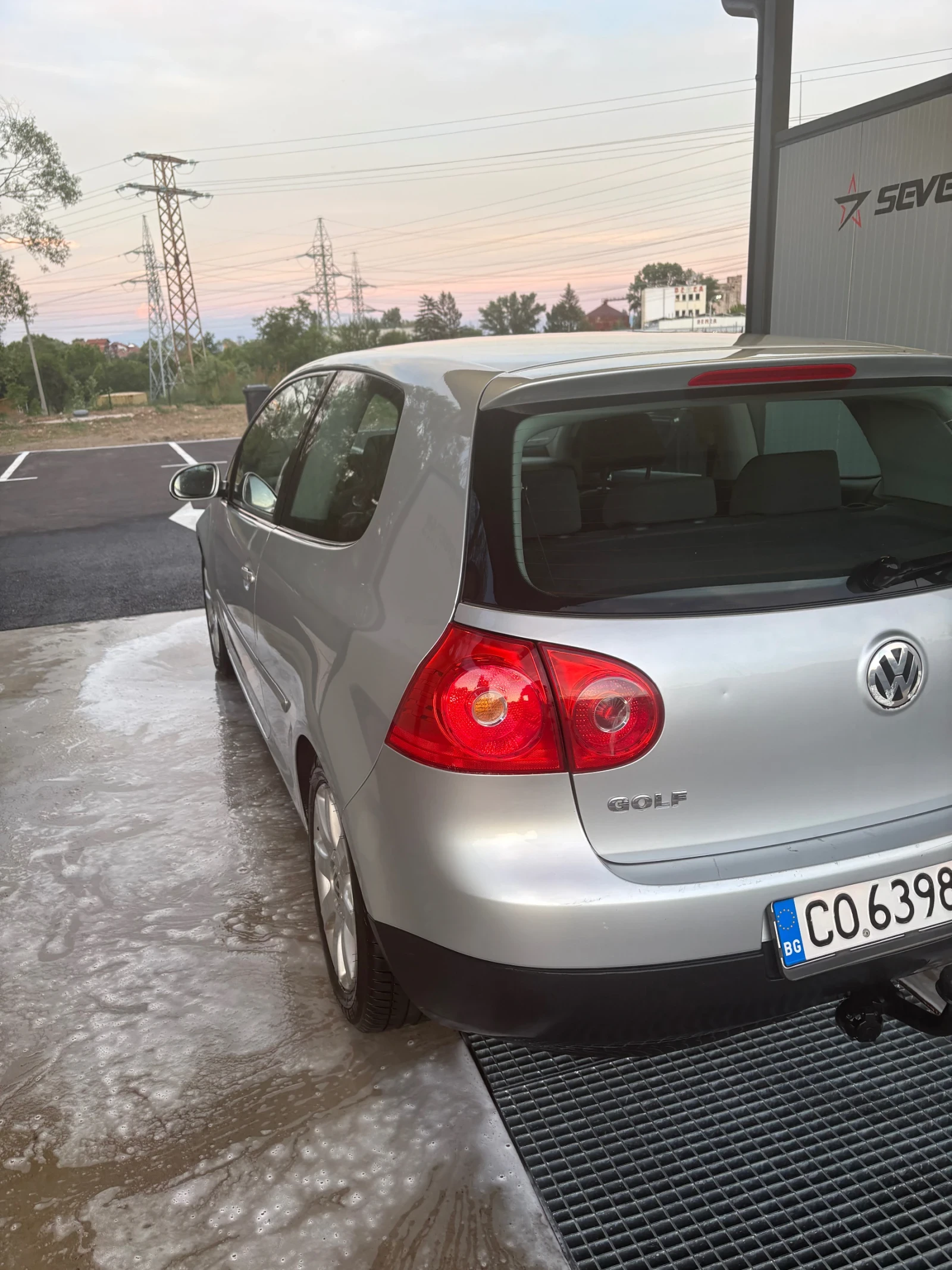 VW Golf, снимка 4 - Автомобили и джипове - 55059520