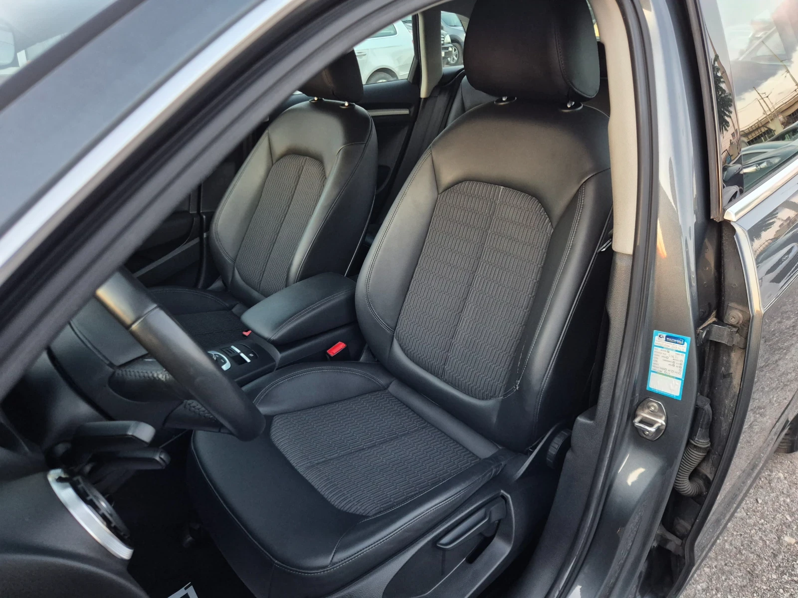 Audi A3 1.6TDI* MEDIA, снимка 9 - Автомобили и джипове - 55238992