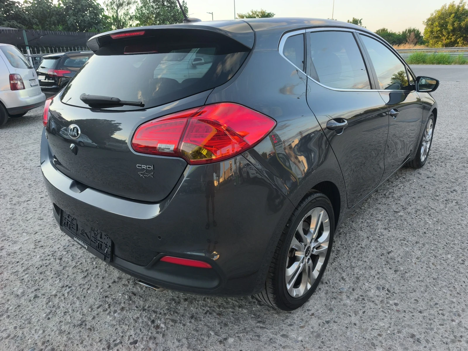 Kia Ceed 1.6d 128kc GT LINE FULL SERVICE IN KIA , снимка 4 - Автомобили и джипове - 55299262
