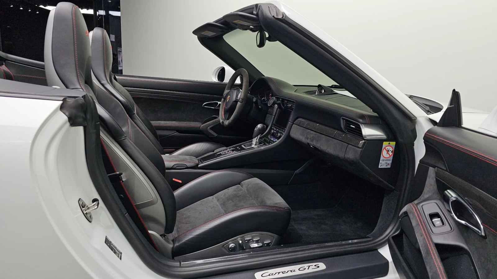 Porsche 911 Carrera GTS* КРАЙНА ЦЕНА, снимка 11 - Автомобили и джипове - 55349687