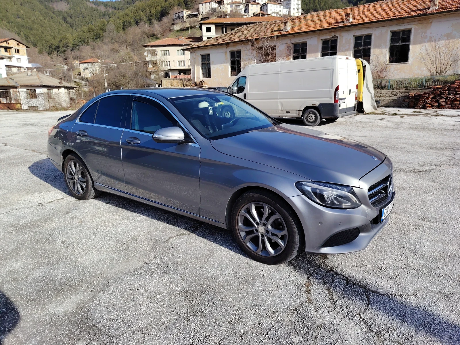 Mercedes-Benz C 180, снимка 6 - Автомобили и джипове - 55532423