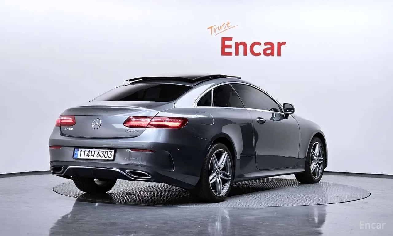 Mercedes-Benz E 220 d Coupe * ОПЦИЯ ЗА ФИНАНСИРАНЕ, снимка 2 - Автомобили и джипове - 55570013