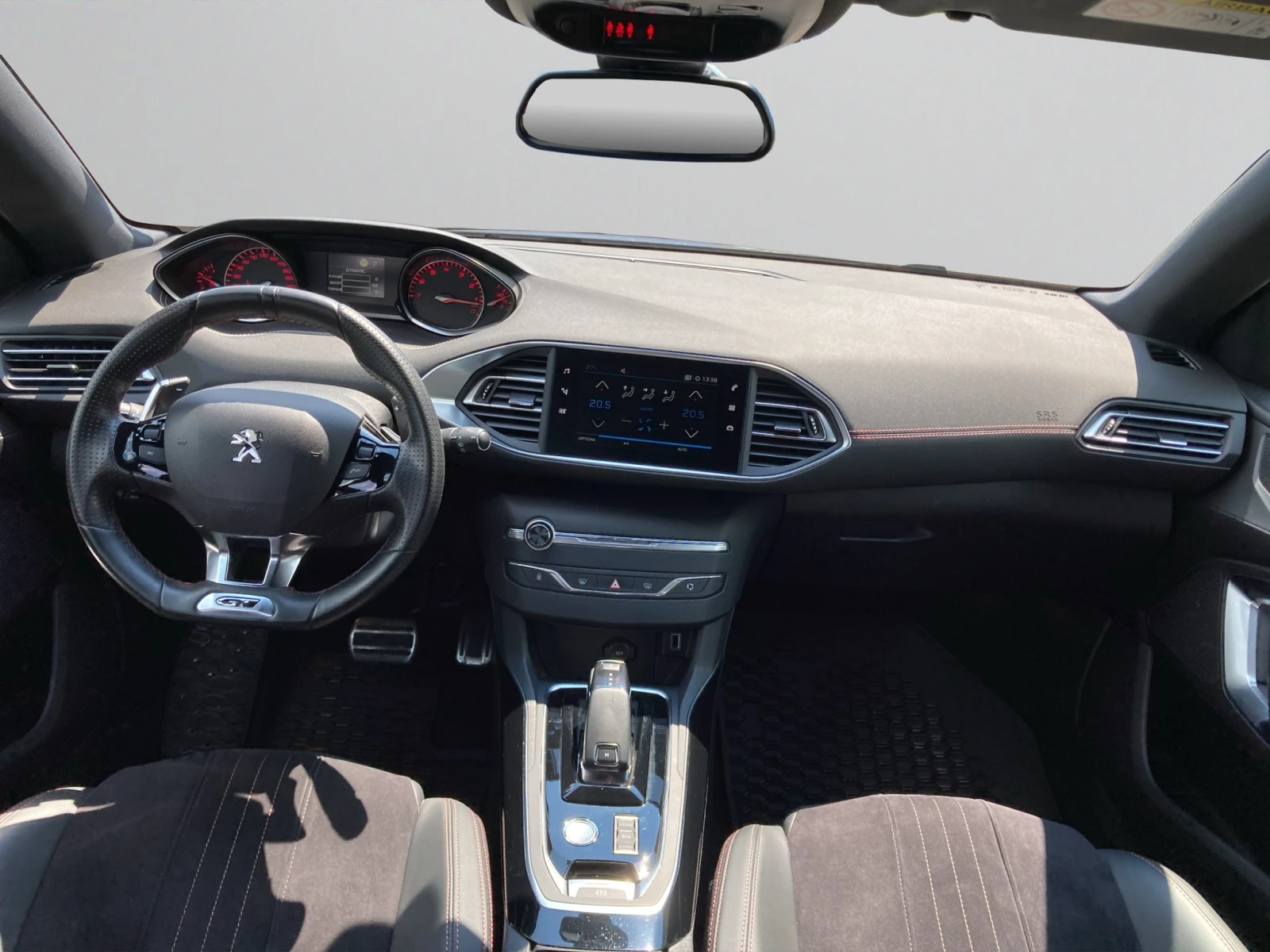 Peugeot 308 NEW GT 1.6 e-THP 225 EAT8 EURO 6.2, снимка 11 - Автомобили и джипове - 55573683